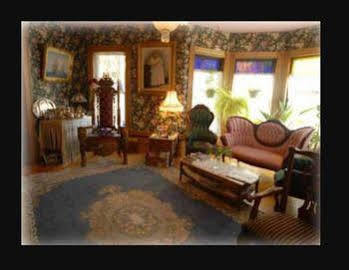 The Lion And The Rose Bed & Breakfast Whitefield 外观 照片